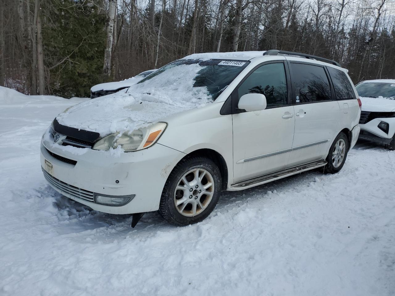TOYOTA SIENNA XLE 2005
