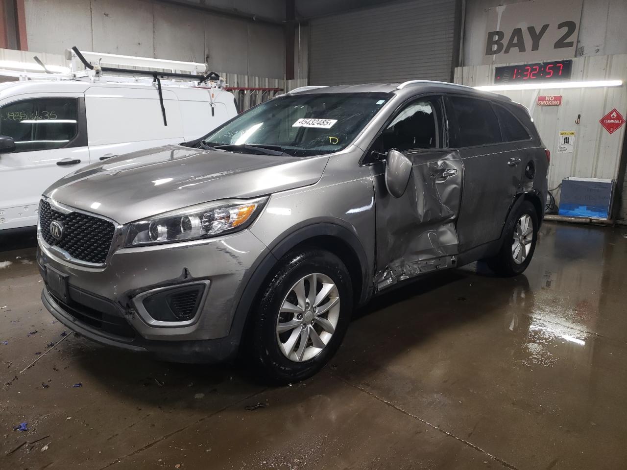 KIA SORENTO LX 2016