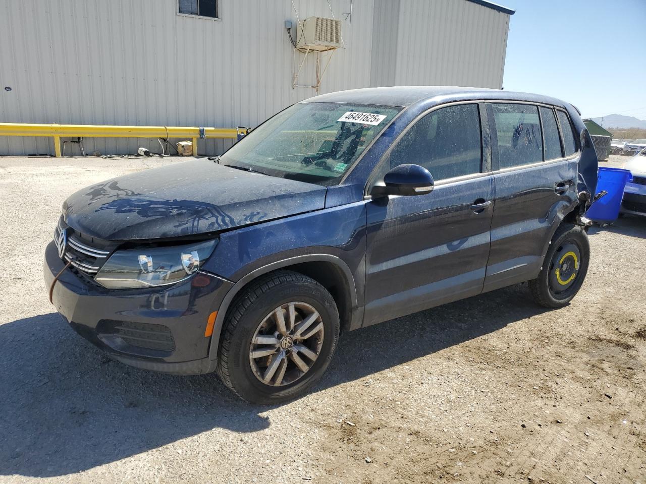 VOLKSWAGEN TIGUAN S 2013