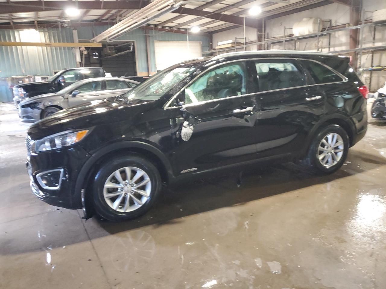 KIA SORENTO LX 2018