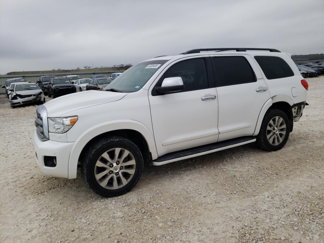 TOYOTA SEQUOIA LI 2011