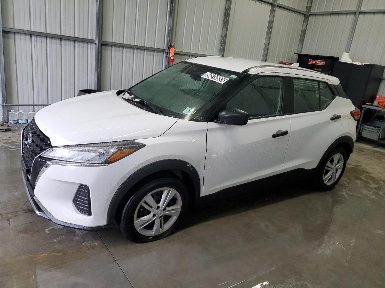 NISSAN KICKS S 2023