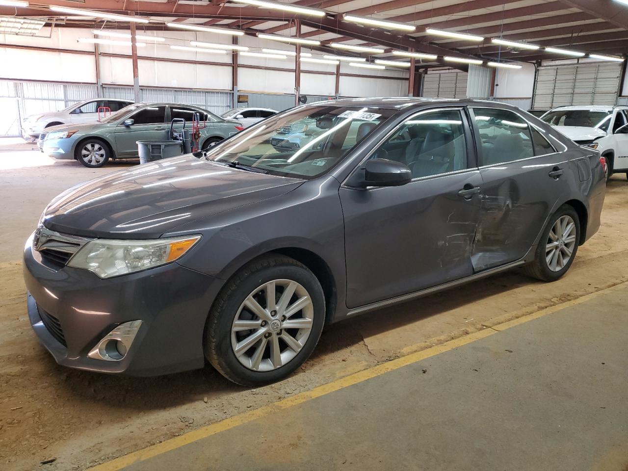 TOYOTA CAMRY BASE 2012