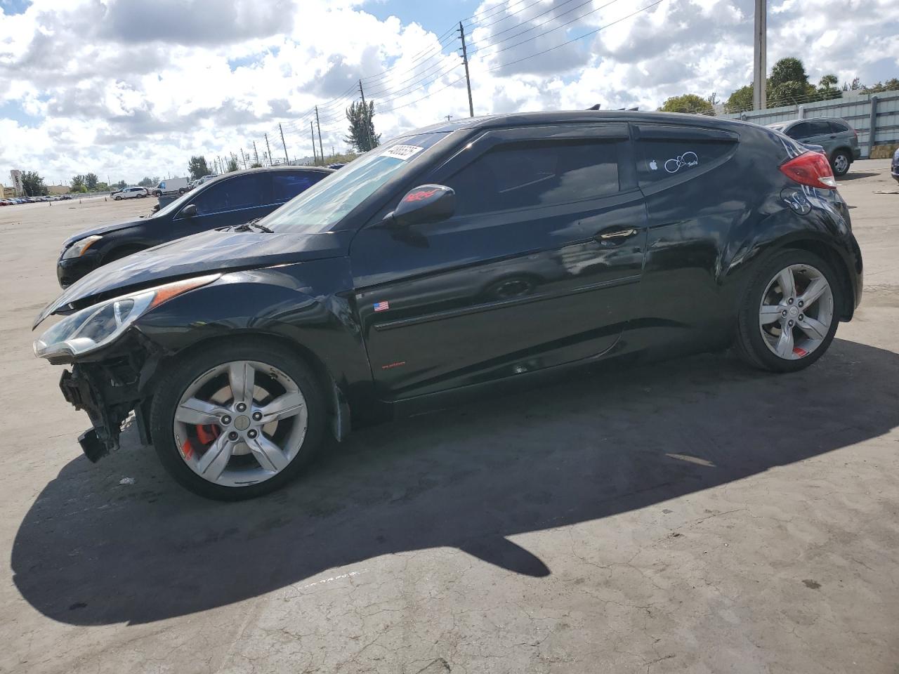 HYUNDAI VELOSTER 2014
