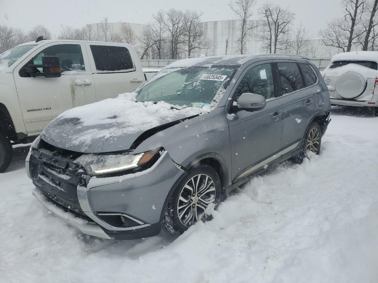 MITSUBISHI OUTLANDER 2018