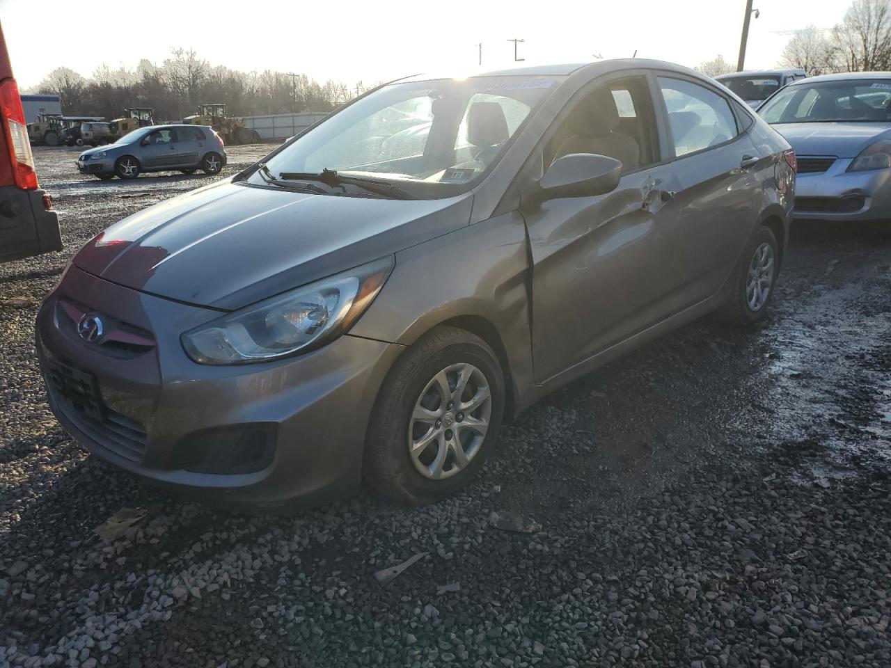 HYUNDAI ACCENT GLS 2012