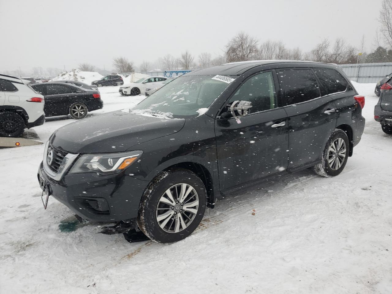 NISSAN PATHFINDER 2019