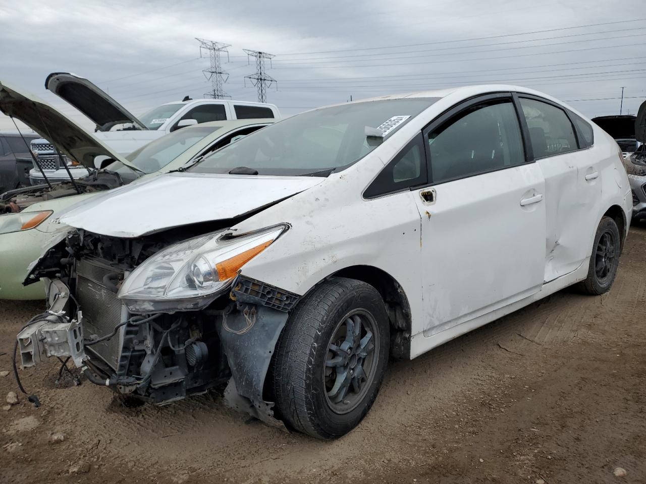 TOYOTA PRIUS 2013