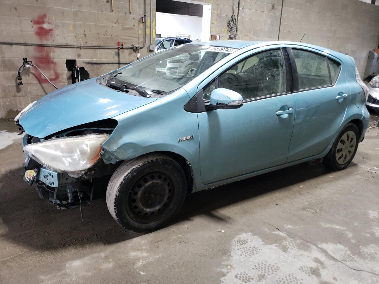 TOYOTA PRIUS C 2012