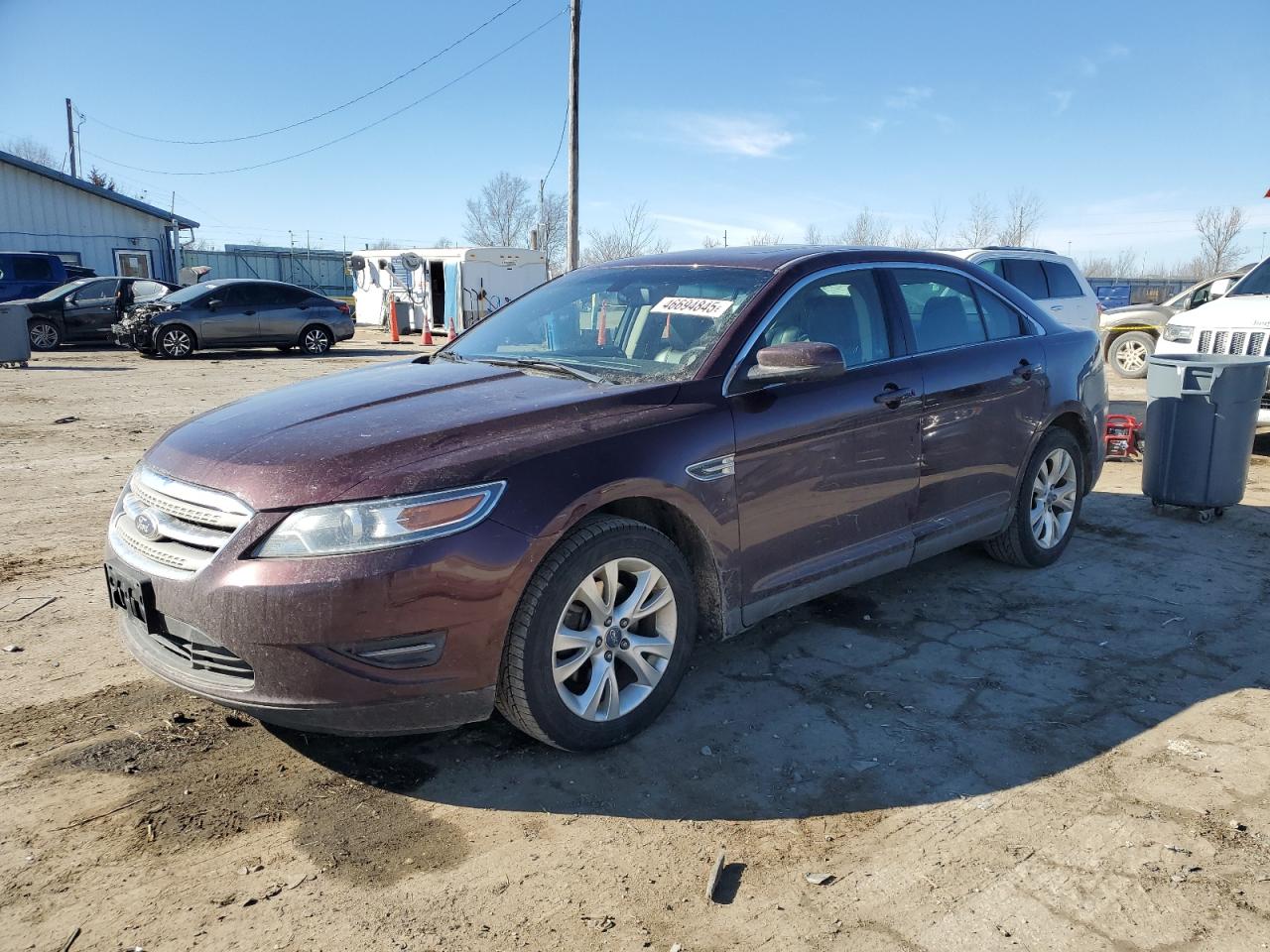 FORD TAURUS SEL 2011