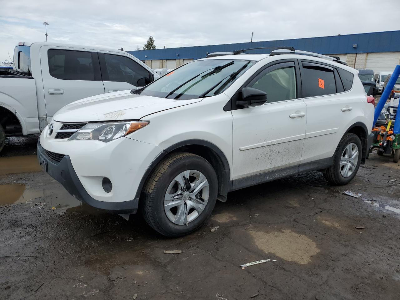 TOYOTA RAV4 LE 2014