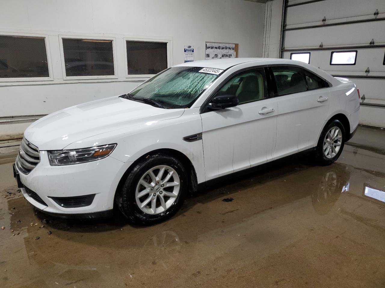 FORD TAURUS SE 2014