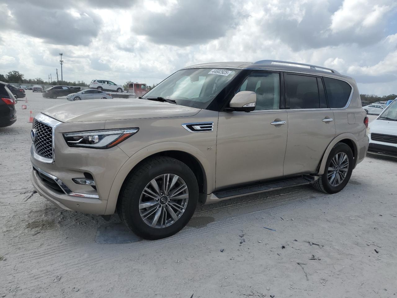 INFINITI QX80 LUXE 2020