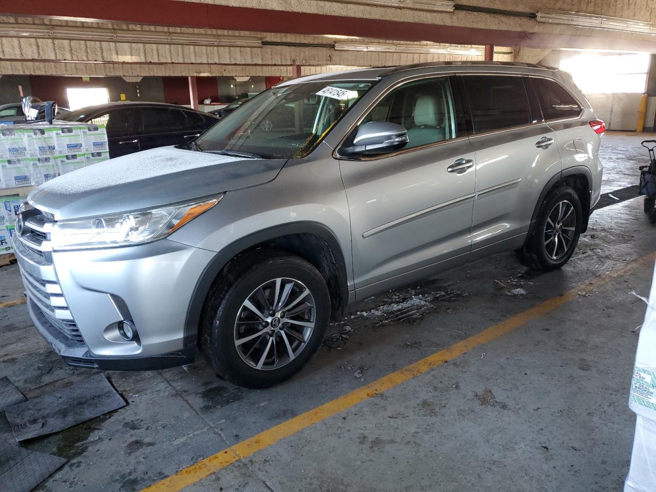 TOYOTA HIGHLANDER 2018