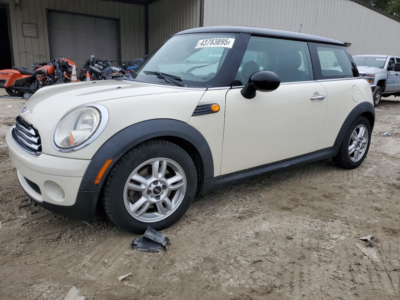 MINI COOPER 2010