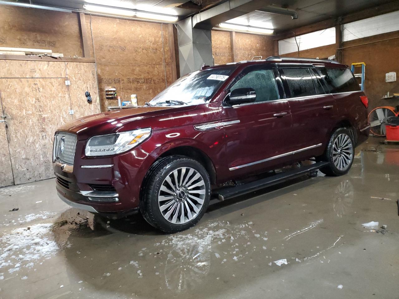 LINCOLN NAVIGATOR 2020