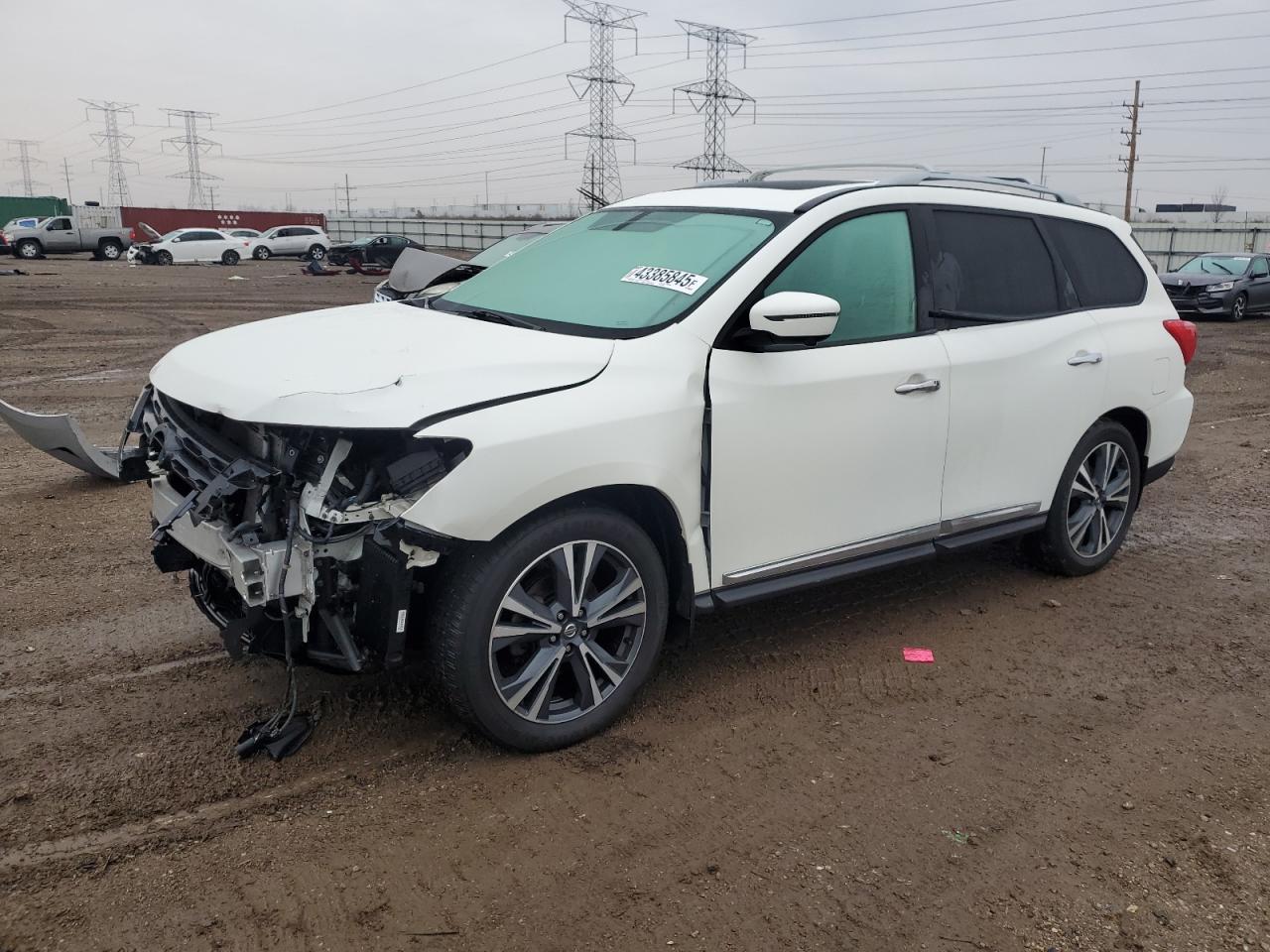 NISSAN PATHFINDER 2019