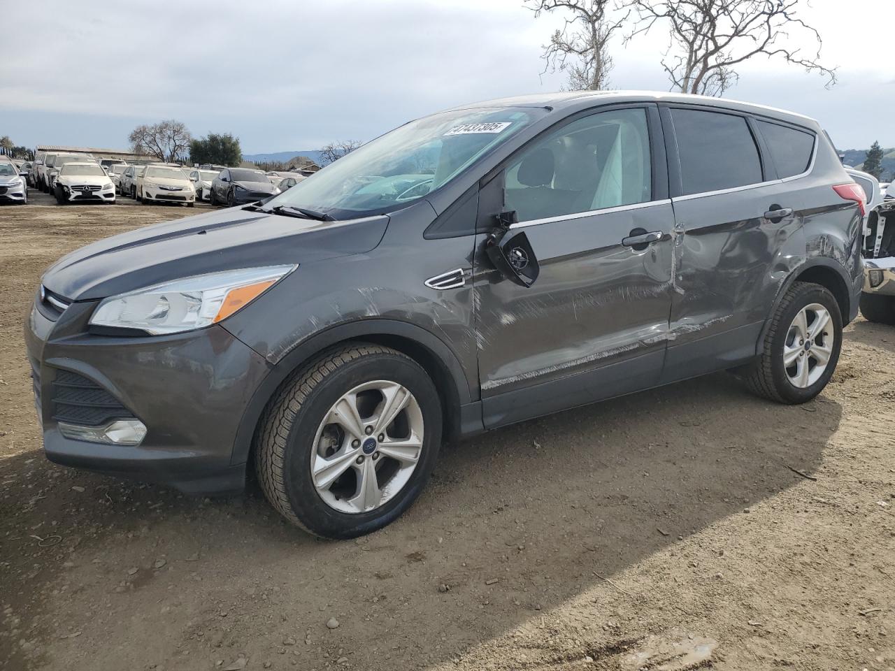 FORD ESCAPE SE 2015