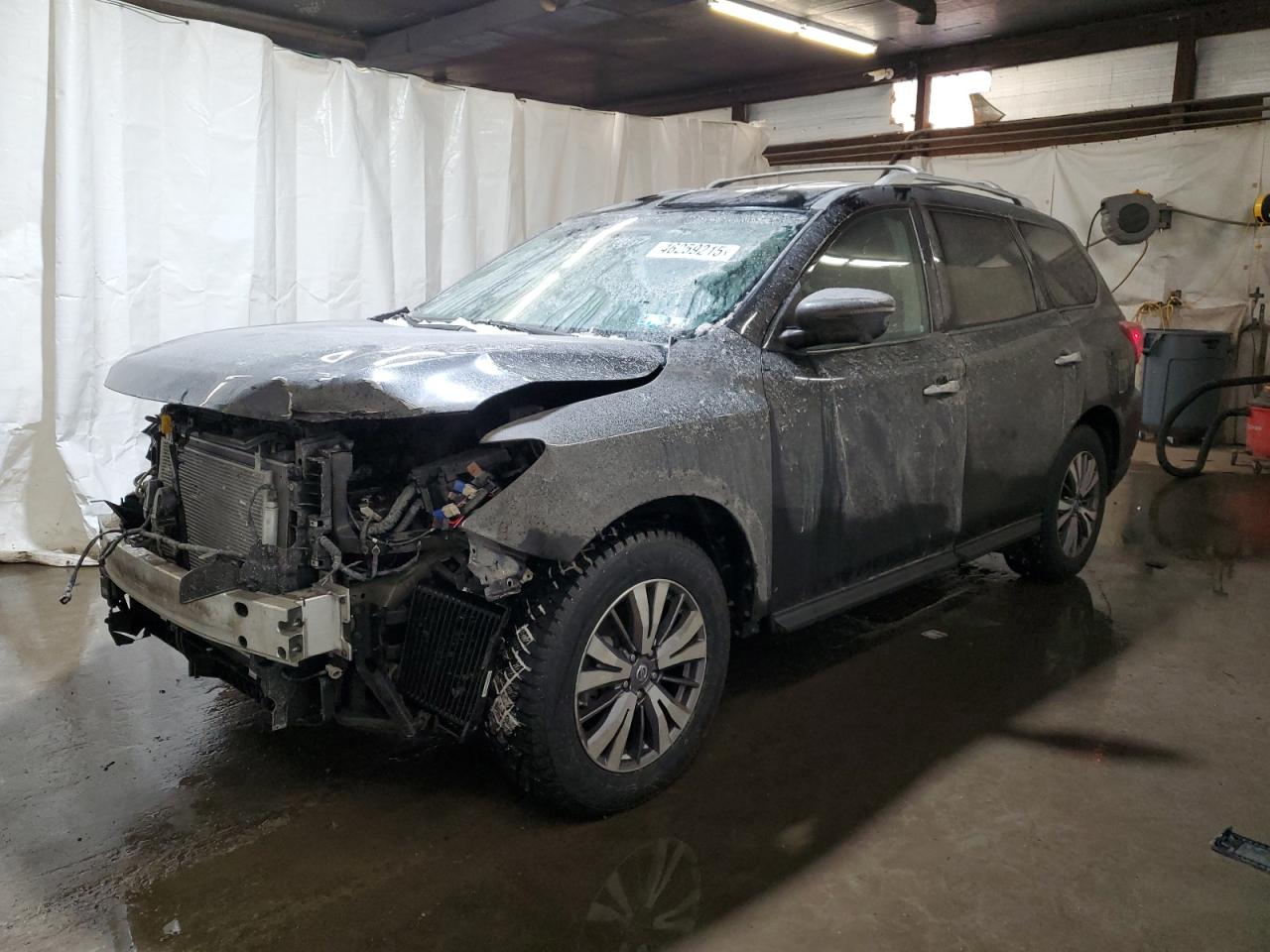 NISSAN PATHFINDER 2019