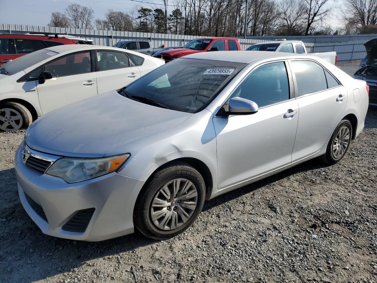 TOYOTA CAMRY BASE 2012