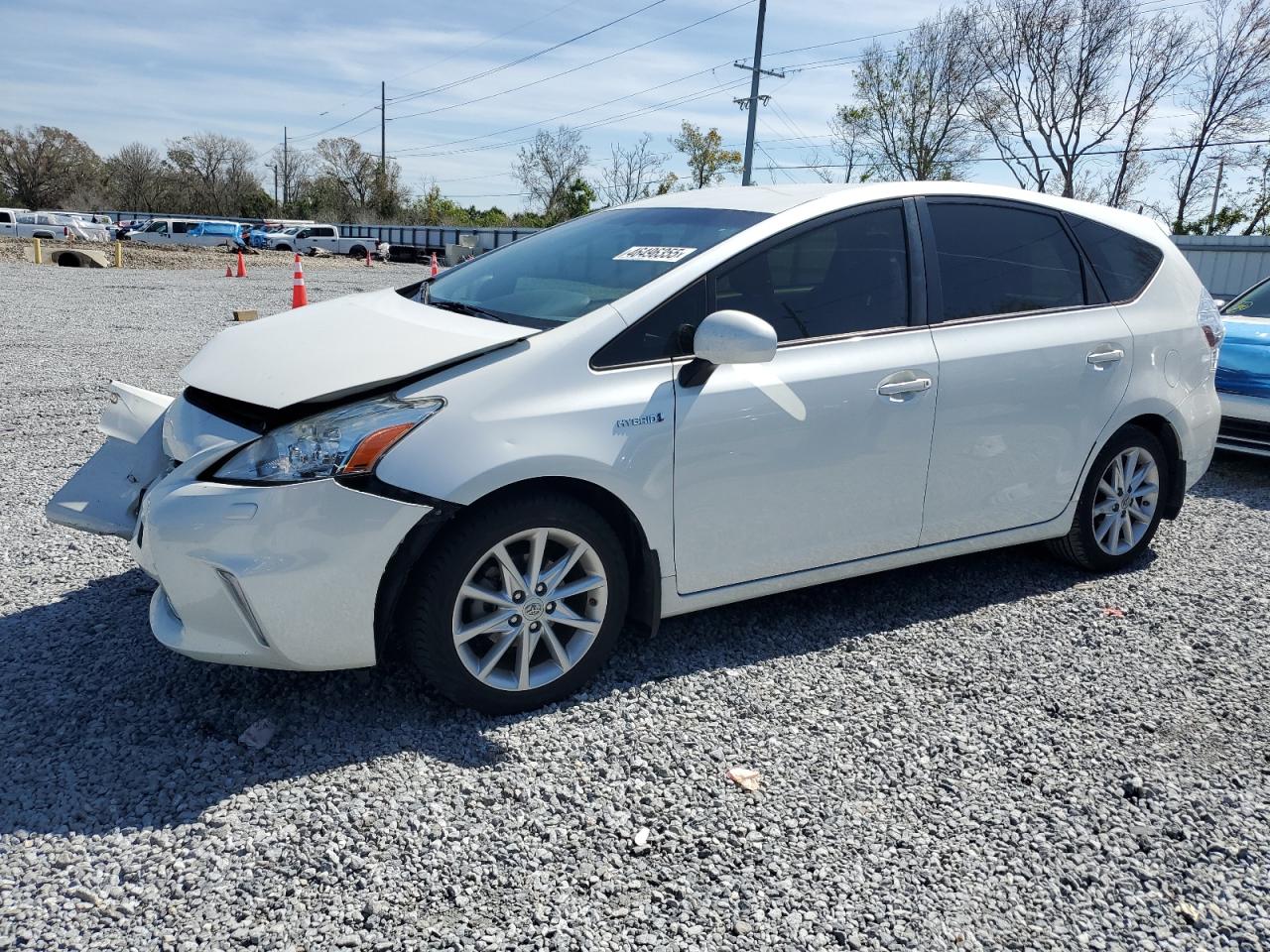 TOYOTA PRIUS V 2014