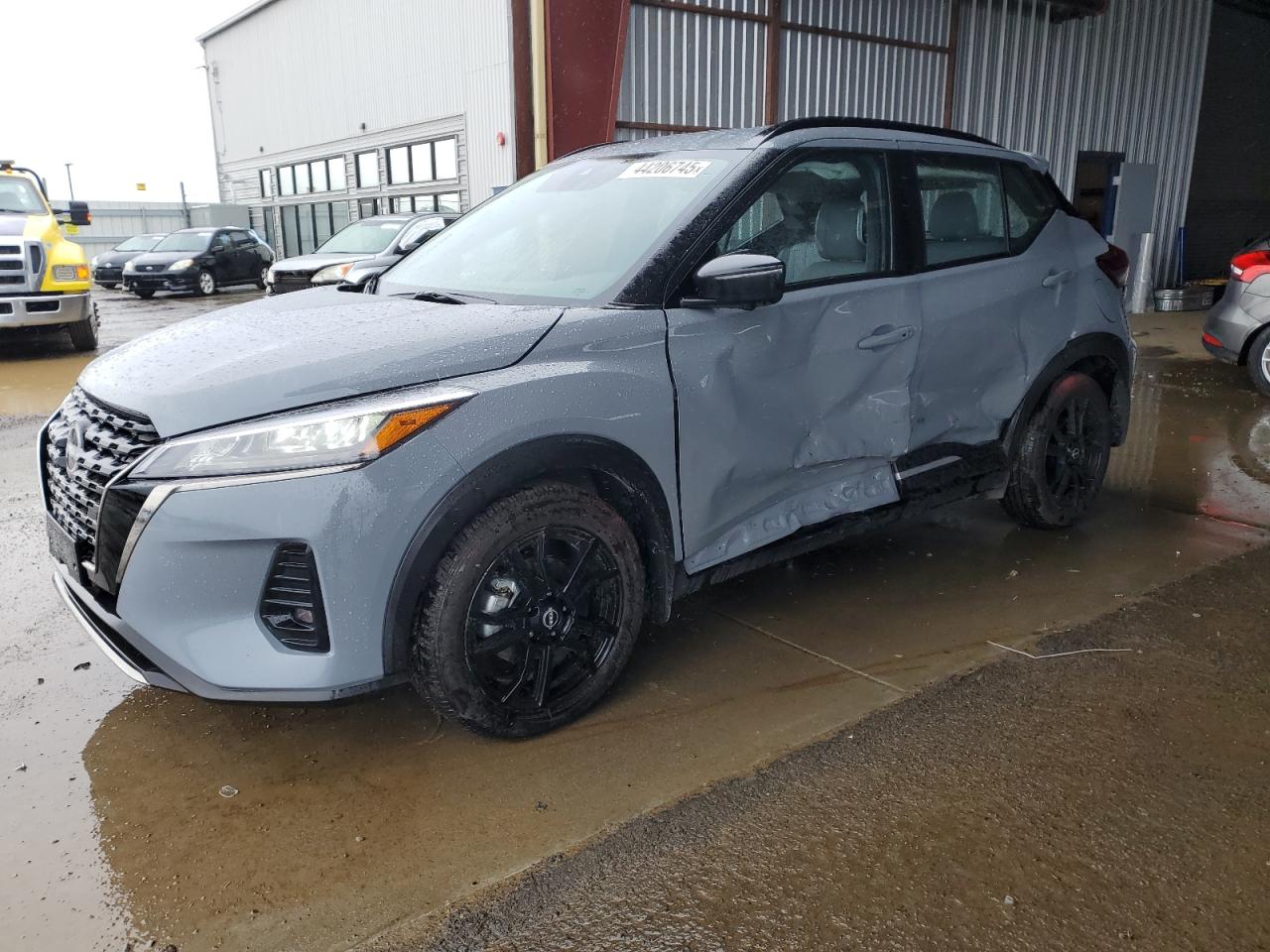 NISSAN KICKS SR 2024