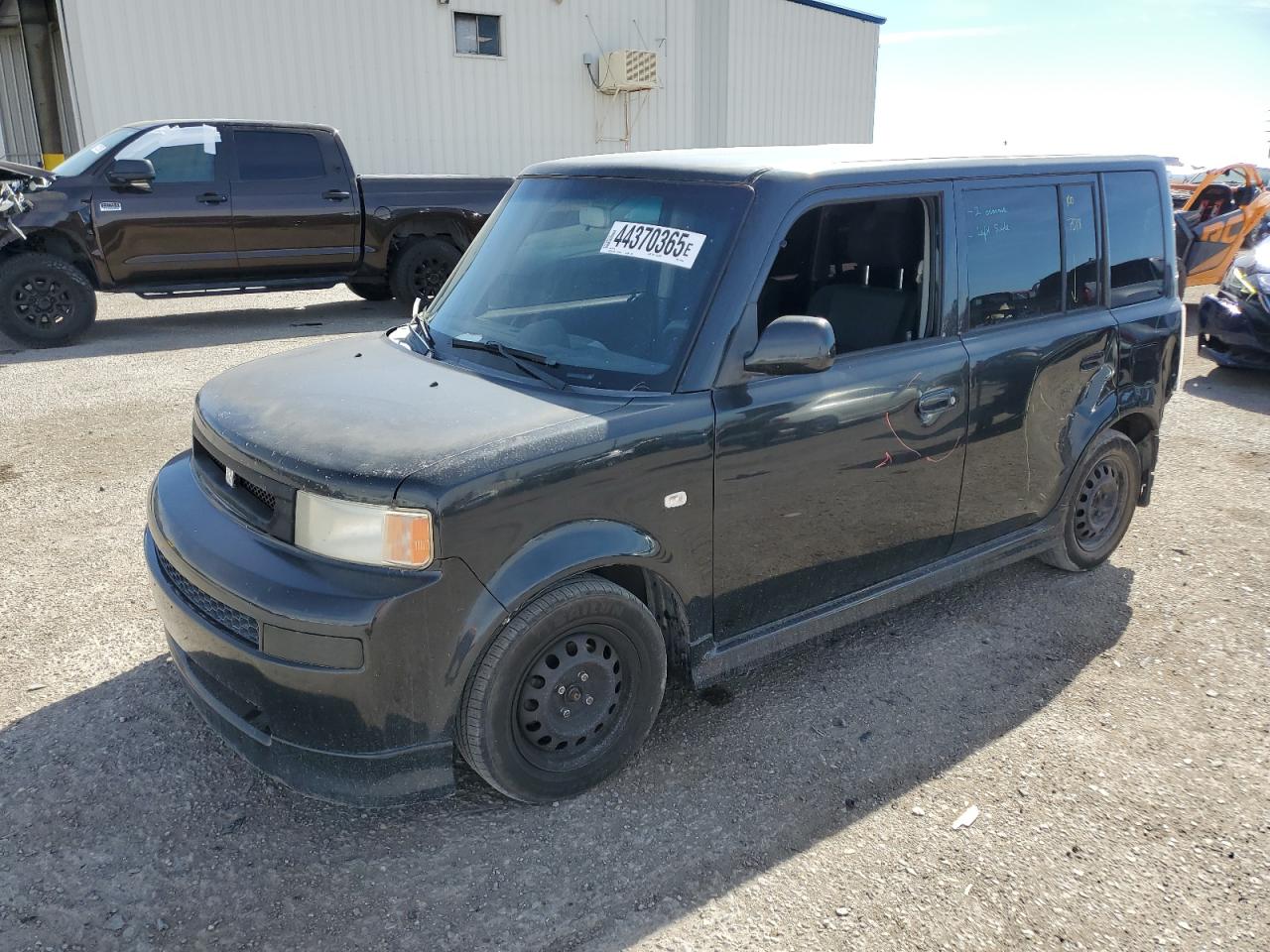 TOYOTA SCION XB 2006