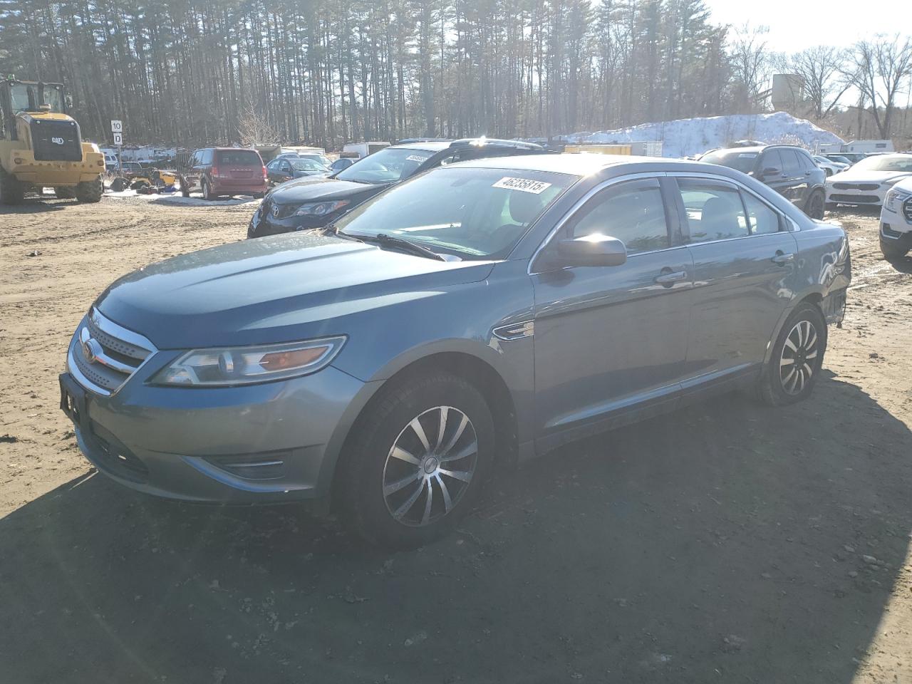 FORD TAURUS SEL 2010
