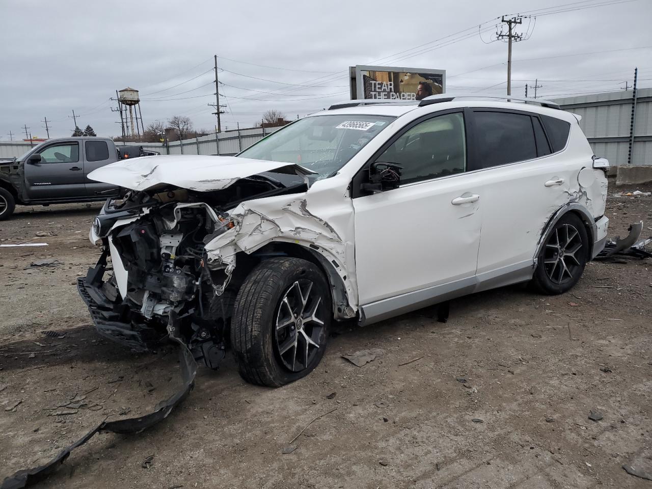 TOYOTA RAV4 SE 2016