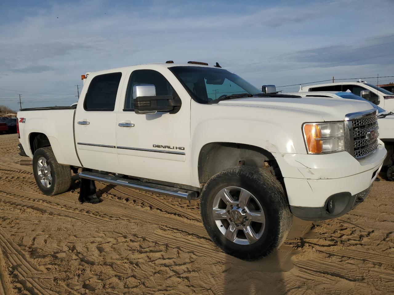 GMC SIERRA K25 2011