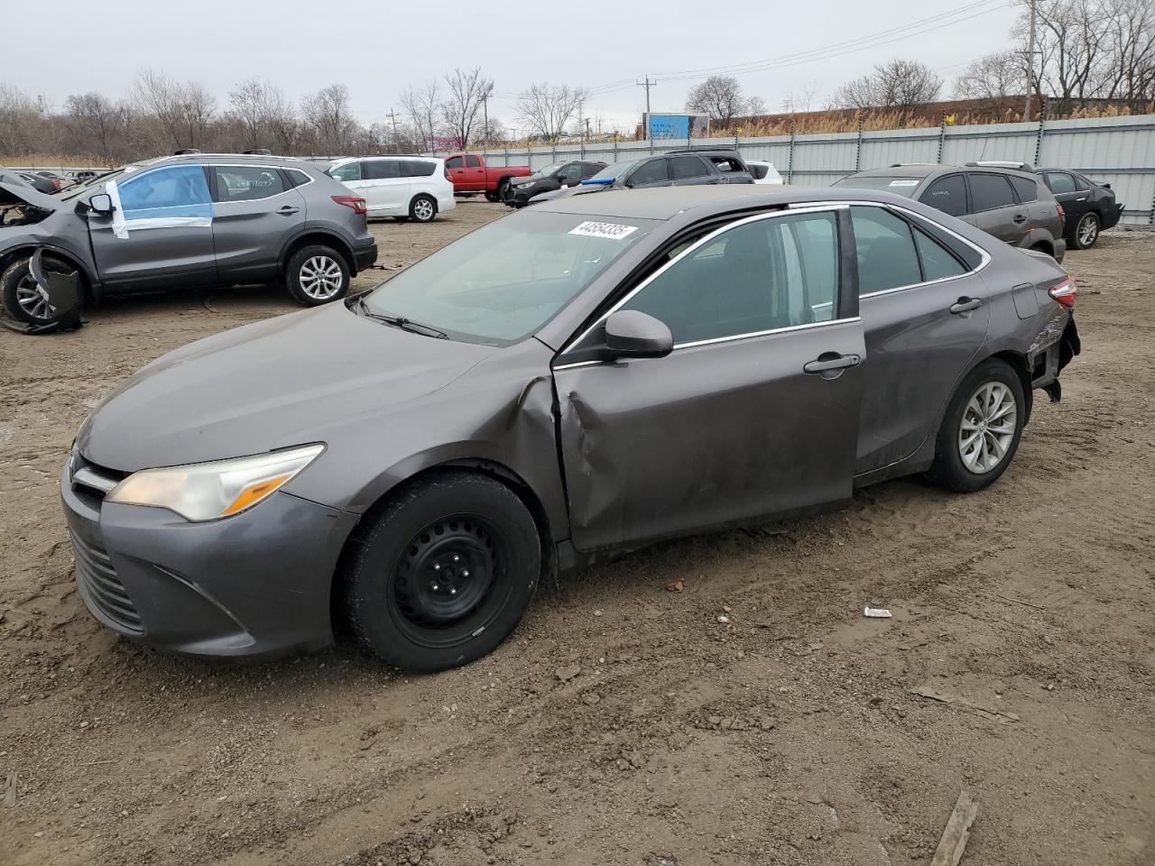 TOYOTA CAMRY LE 2015