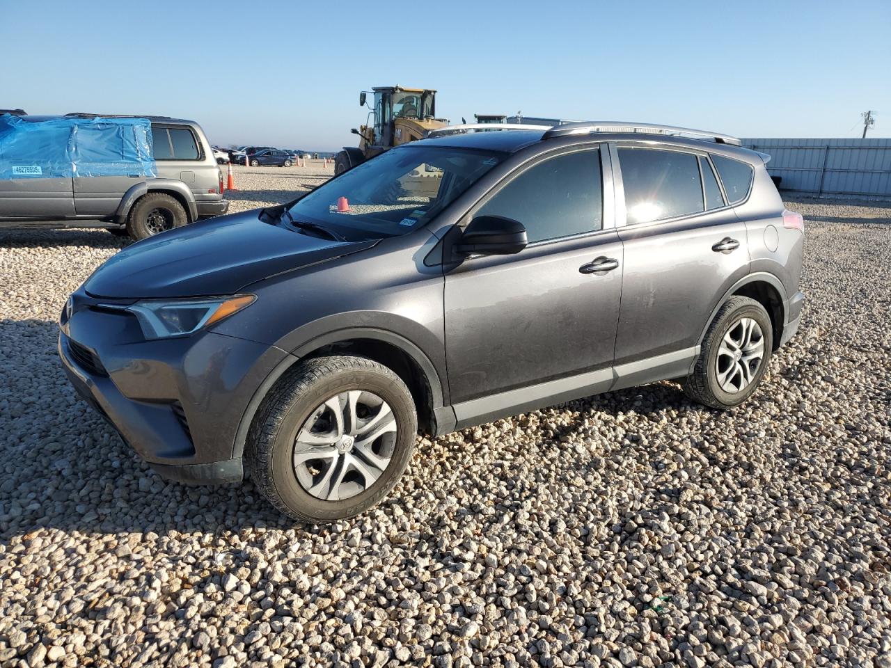 TOYOTA RAV4 LE 2018