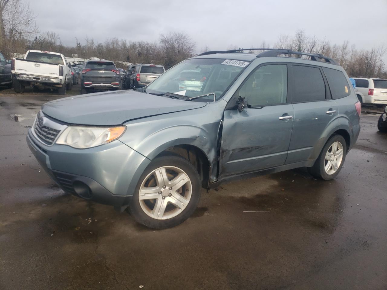 SUBARU FORESTER 2 2010