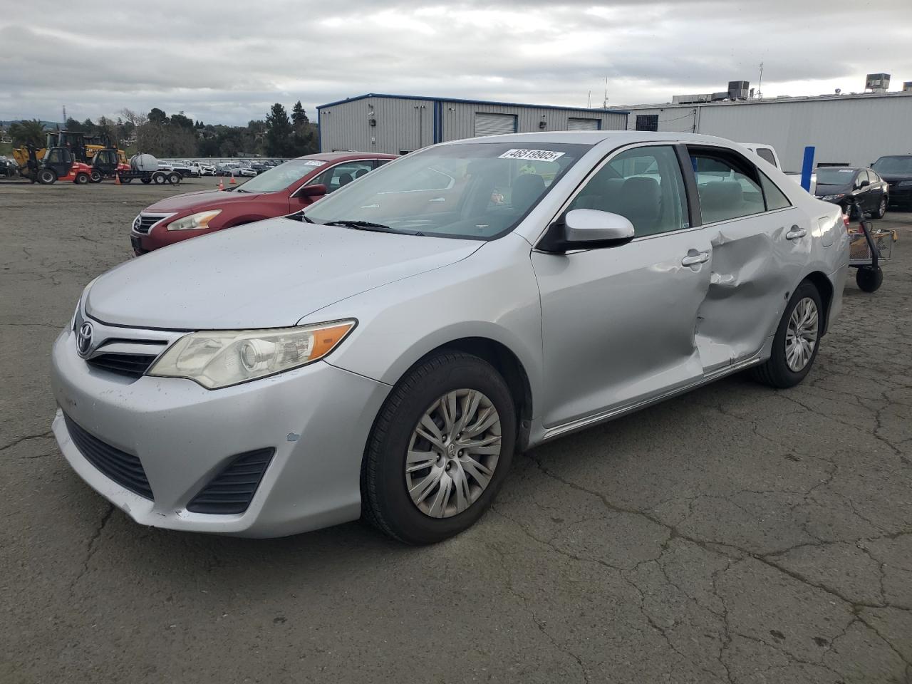 TOYOTA CAMRY BASE 2012