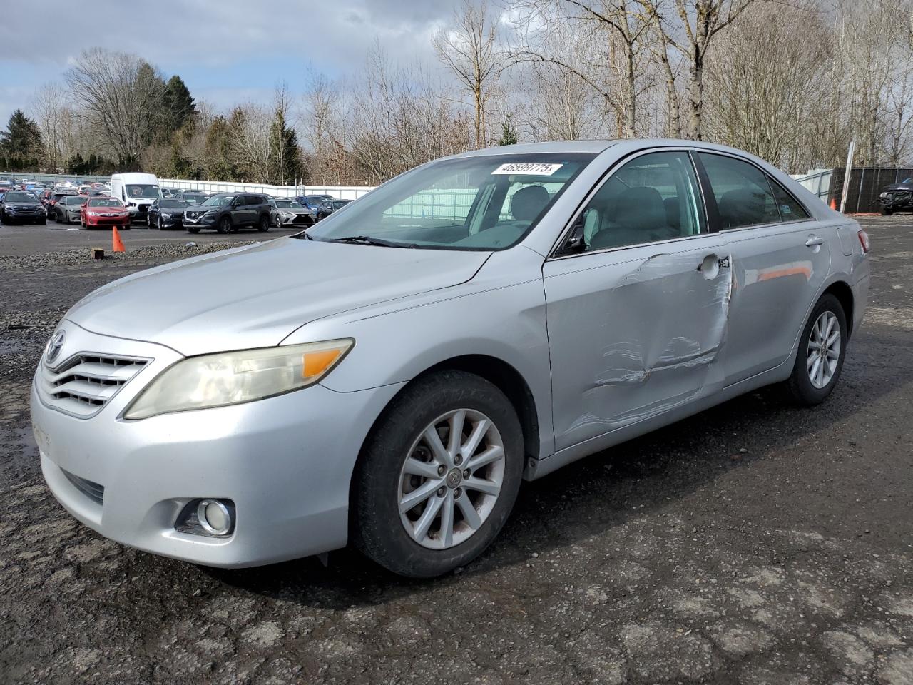 TOYOTA CAMRY BASE 2011