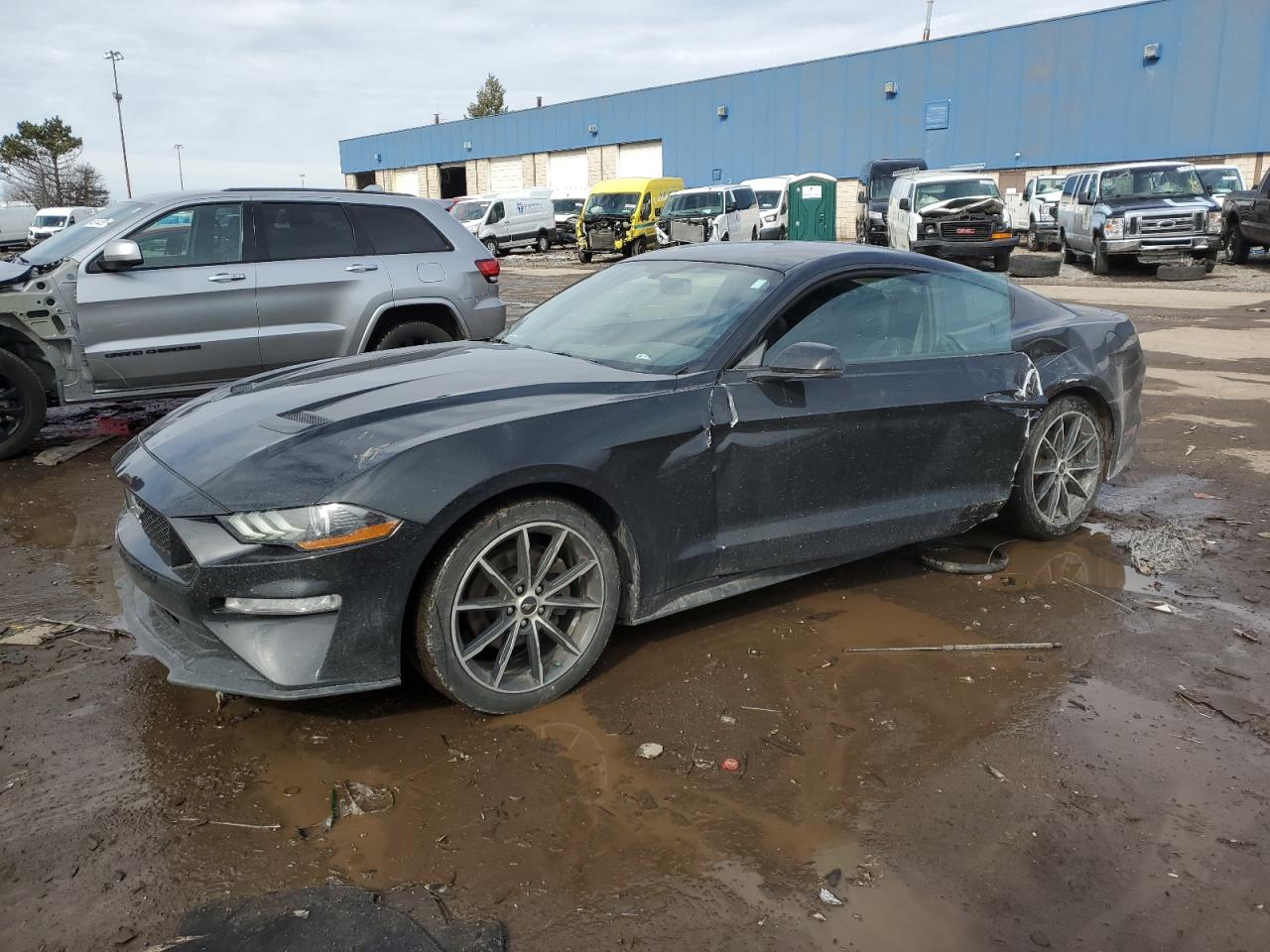 FORD MUSTANG 2018