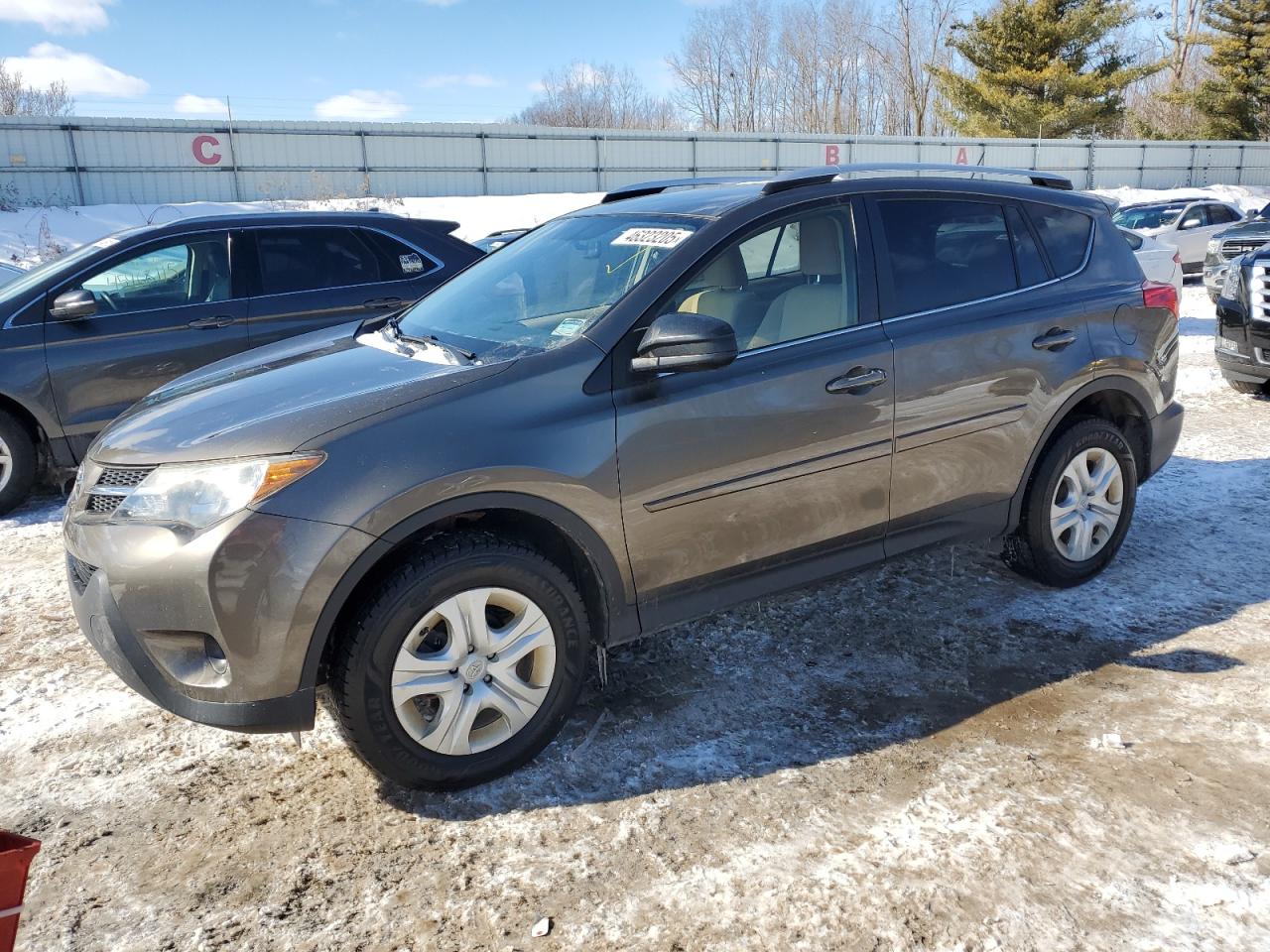 TOYOTA RAV4 LE 2013