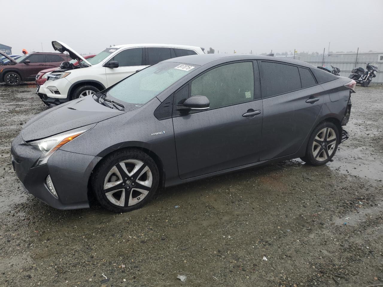 TOYOTA PRIUS 2016