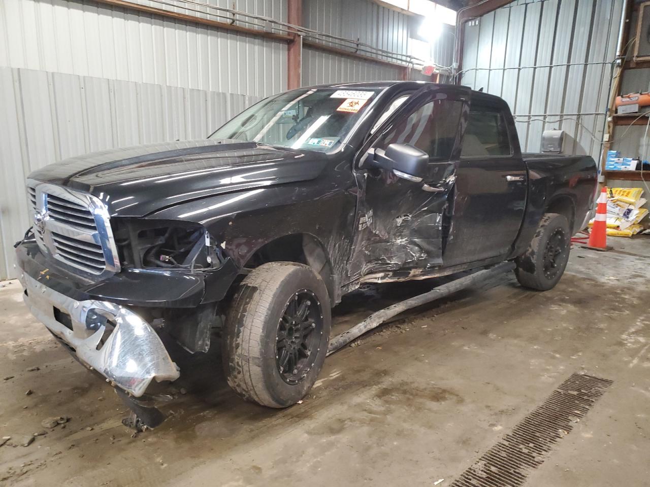 RAM 1500 SLT 2017