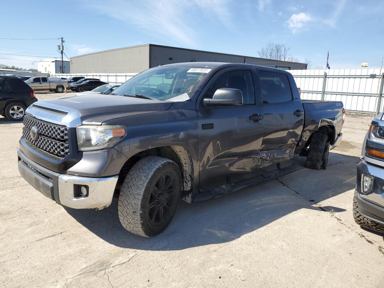 TOYOTA TUNDRA CRE 2019