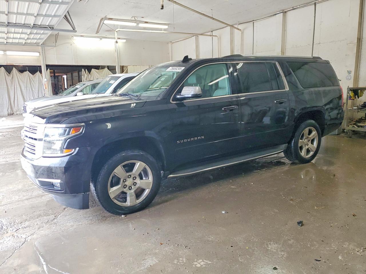 CHEVROLET SUBURBAN 2015