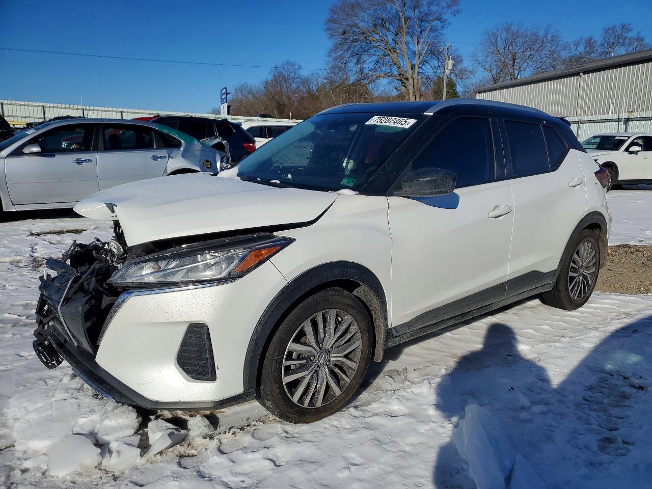 NISSAN KICKS 2021