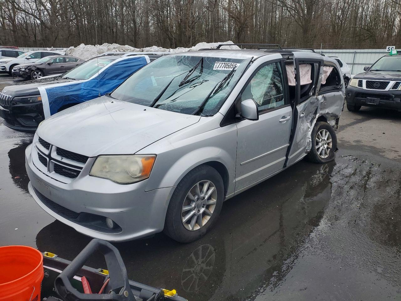 DODGE GRAND CARAVAN 2012