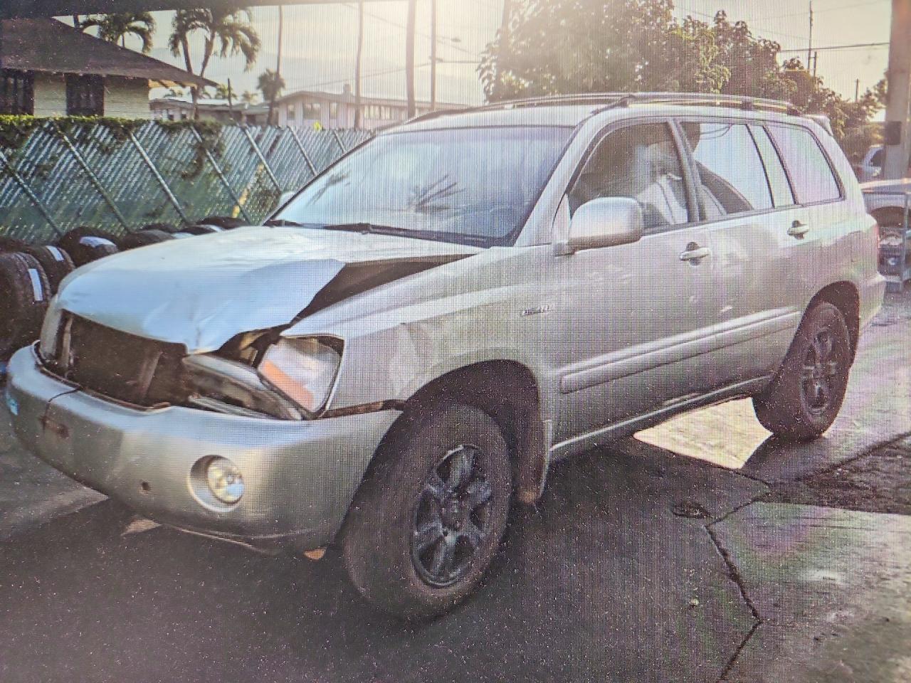 TOYOTA HIGHLANDER 2003