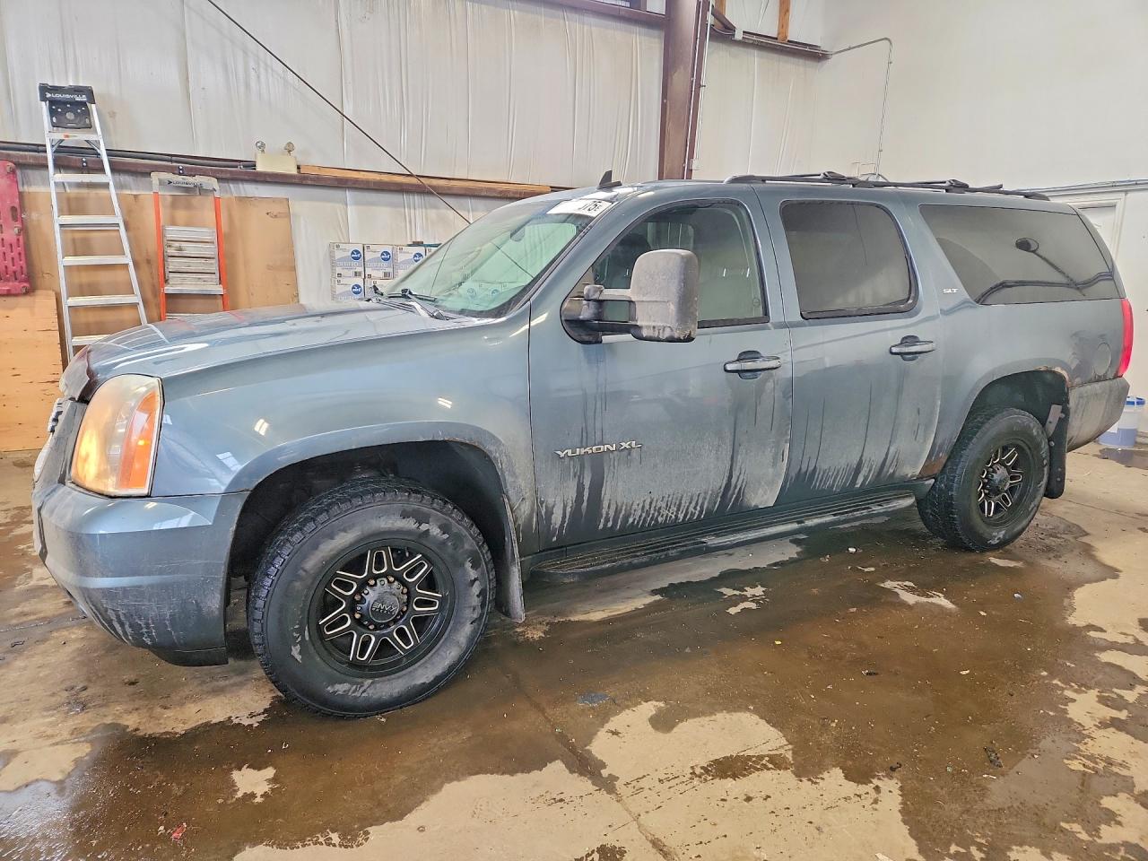 GMC YUKON XL 2010