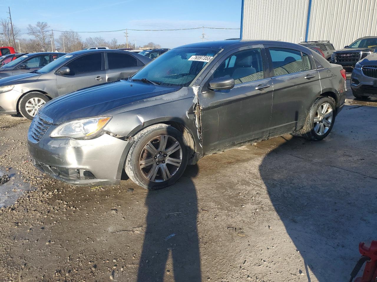 CHRYSLER 200 2013