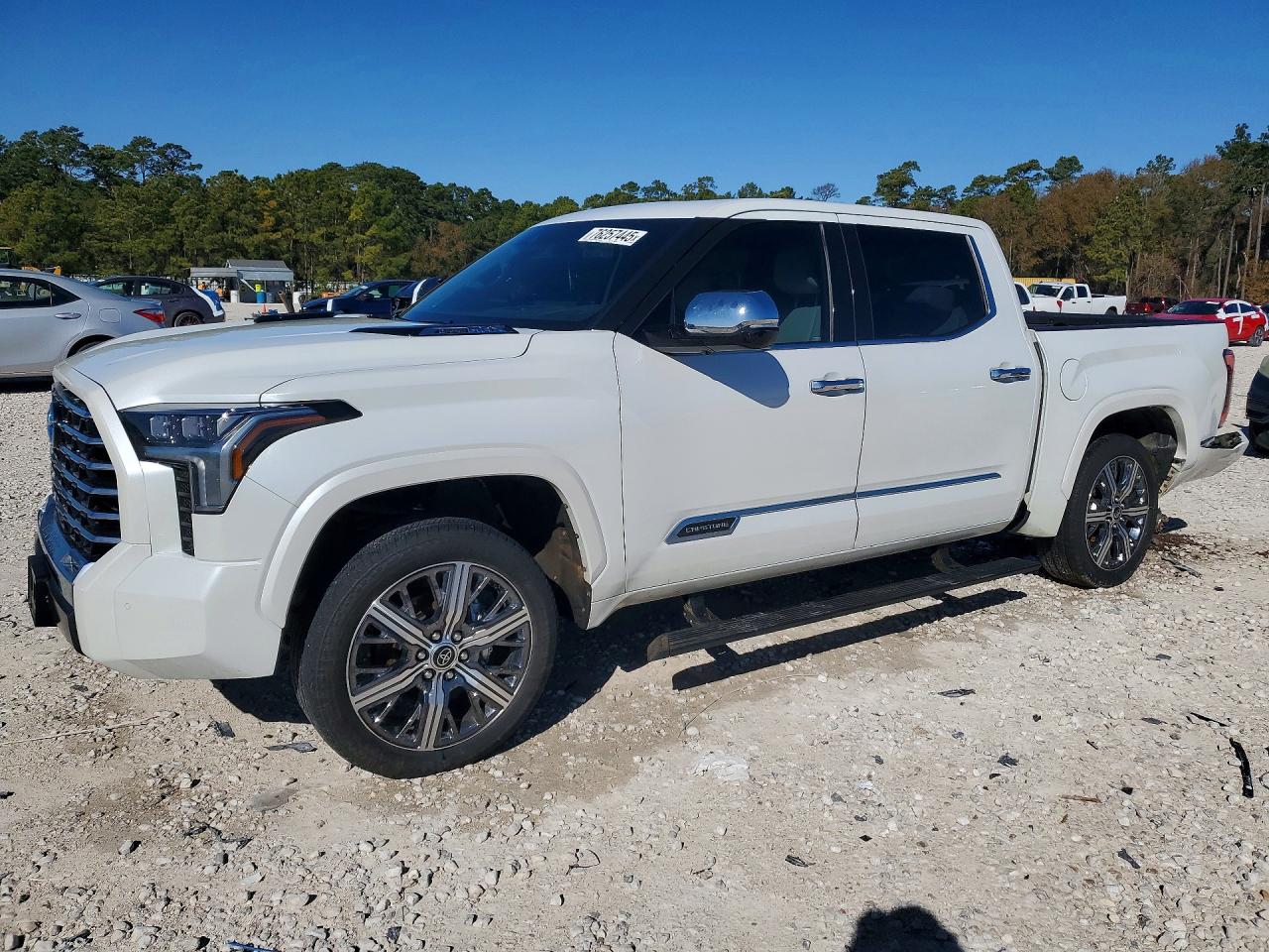 TOYOTA TUNDRA 2023