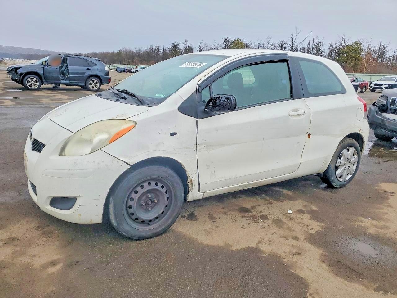 TOYOTA YARIS 2009