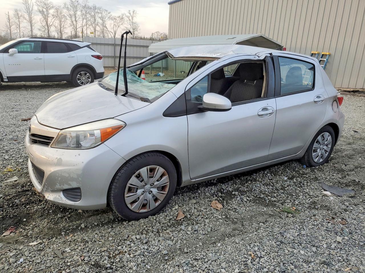 TOYOTA YARIS 2014
