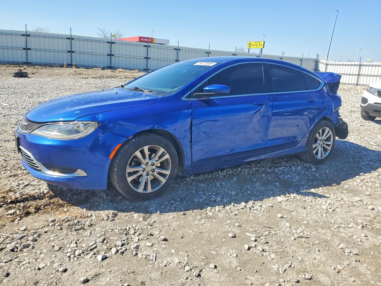 CHRYSLER 200 2015